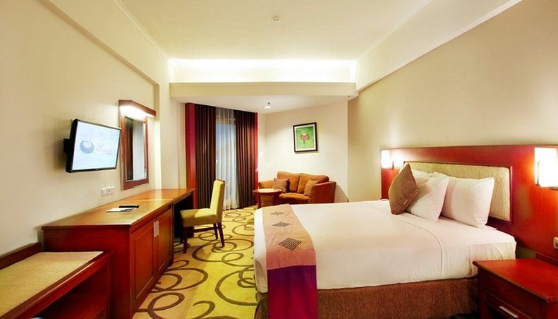 Hotel Bidakara Jakarta Exterior photo
